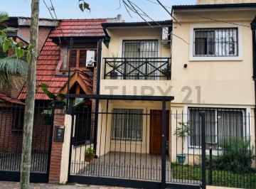 PH · 81m² · 5 Ambientes · 1 Cochera · Venta Casa Tipo PH 5 Ambientes Ciudad Jardin Cochera Patio