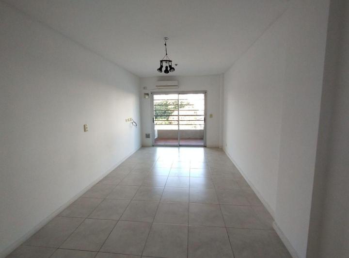 Alquiler Monoambiente con Balcon