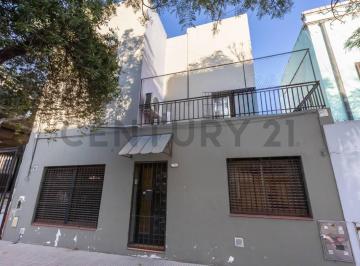 Casa · 150m² · 5 Ambientes · Venta - Permuta Casa en Venta 5 Amb. Parque Chacabuco