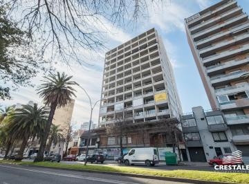 Departamento · 47m² · 1 Ambiente · 1 Cochera · Venta / Permuta - Departamento Monoambiente con Balcón - Echesortu Rosario