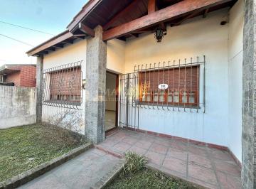 PDS-PDS-237_2 · Casa 4 Ambientes con Jardín y Pileta