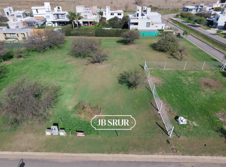 Terreno · 525m²