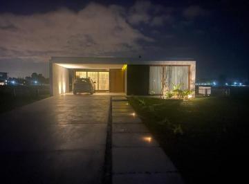 Casa de 5 ambientes, Berazategui · Casa | Alquiler | Greenville Polo & Resort, Guillermo E. Hudson