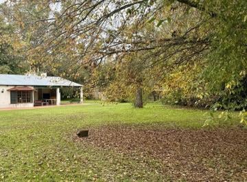 Casa · 173m² · 6 Ambientes · Descubrí La Casa de Campo de Tus Sueños en La Araucaria| Lobos