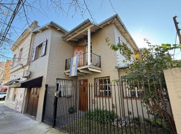 Casa · 180m² · 4 Ambientes · Casa Chalet en Alquiler en Martínez, San Isidro, G. B. a. Zona Norte
