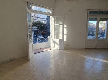 PH 124m² Alquiler · Espectacular PH 3amb 1°piso en Esquina con Terraza