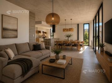 Casa · 160m² · 5 Ambientes · 2 Cocheras · Venta Casa 5 Ambientes en San Sebastián Área 7 a Estrenar con Pileta