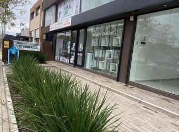Local comercial · 100m² · 4 Ambientes · Local Comercial en Housing Distrito 20 - Nuevo Poeta Lugones