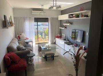 Departamento de 2 ambientes, Barracas · Hermoso 2amb. 63 m², Muy Amplio y Luminoso.