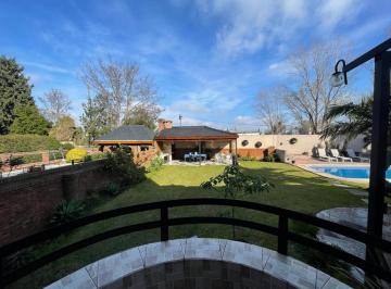 Casa · 765m² · 7 Ambientes · 4 Cocheras · Casa 7 Ambientes con Dependencia, en Venta en Barrio Alemán - Martínez