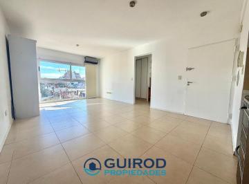 Departamento · 32m² · 1 Ambiente · Alquiler Monoambiente Luminoso con Vestidor