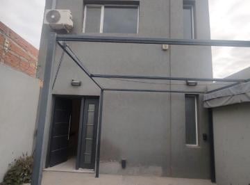 PH de 6 ambientes, Neuquén · Alquiler Duplex 2 Dorm. - Neuquen Cap.