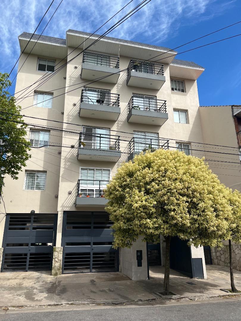 Depto 3 amb, 60m² en Güemes con cochera
