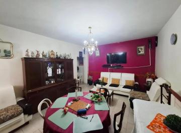 PH de 3 ambientes, Parque Avellaneda · Departamento Tipo Casa de 3 Amb en Parque Avellaneda
