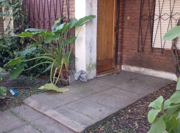 PH de 2 ambientes, La Matanza · PH de 2 Amb, con Entrada de Auto y Patio