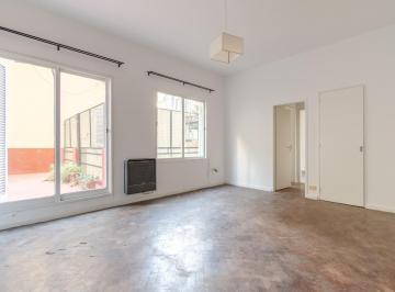 Departamento · 77m² · 3 Ambientes · Patio 1er Piso I Contrafrente I Luminoso I Racionalista