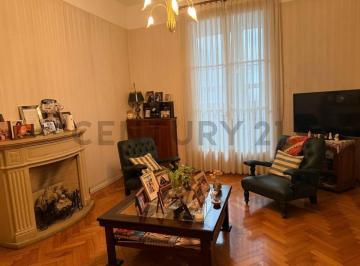Departamento · 99m² · 4 Ambientes · Departamento de Categoría | 4 Ambientes con Dependencia | 104 m² | Balvanera | Apto Crédito