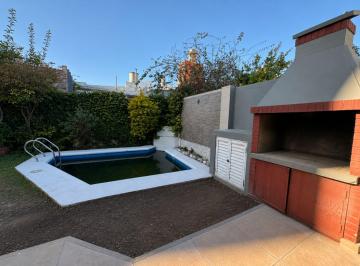 PH · 64m² · 3 Ambientes · Venta Interno Unico C Pileta, Asador y Dos Dorm