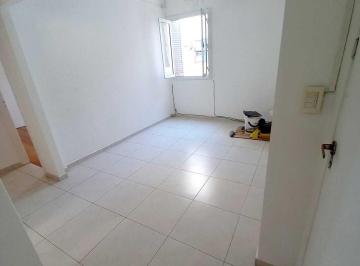 Departamento · 57m² · 3 Ambientes · Departamento en Alquiler en Caballito, Capital Federal, Buenos Aires