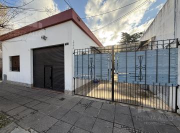 Casa · 220m² · 6 Ambientes · 2 Cocheras · Venta en Bloque 6 Departamentos Ideal Inversores