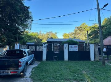 Casa · 146m² · 4 Ambientes · 3 Cocheras · Chalet en Venta en Canning