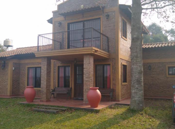 Casa · 126m² · 4 Ambientes · 3 Cocheras