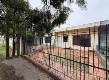 Casa · 67m² · 4 Ambientes · Venta Casa Paso Carrasco 2 Dorm. y Fondo