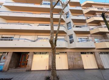 Departamento · 65m² · 3 Ambientes · Alquiler 24 Meses / Departamento - Macrocentro