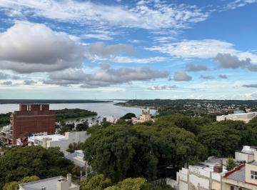 Departamento de 4 ambientes, Paraná · Exclusivo Dpto. con Vistas Al Rio Paraná