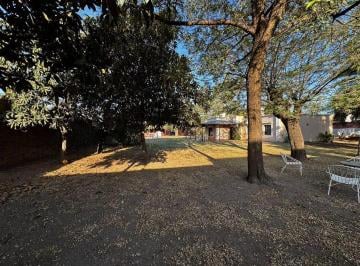 Terreno · 2443m² · 2 Casas + Quincho en Lote de 2443 m² - Ideal Desarrollistas