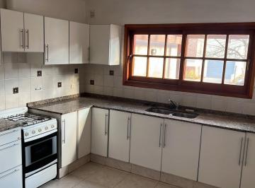 Casa · 130m² · Casa en Barrio Cerrado Nvo Jardines del Bv