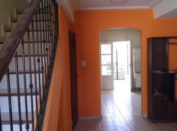 Casa de 8 ambientes, San Miguel de Tucumán · Alquilo Duplex