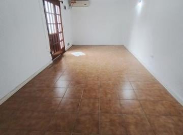 Casa de 3 ambientes, Lomas de Zamora · Casa Interna con Cochera