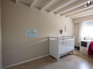 Casa · 183m² · 6 Ambientes · 2 Cocheras · Venta Casa con Pileta - Beccar