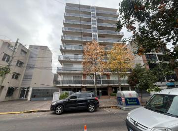 Departamento · 67m² · 3 Ambientes · 1 Cochera · Alquiler | Departamento 3 Ambientes | Martinez | Balcon | Cochera | Pileta