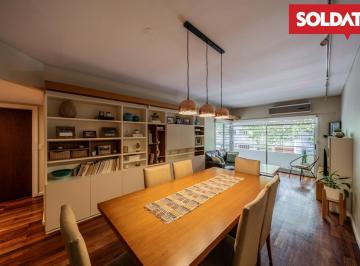 Departamento · 110m² · 4 Ambientes · 1 Cochera · Departamento de 4 Ambientes en Venta en Belgrano con Cochera Fija