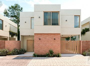 PH · 127m² · 4 Ambientes · 1 Cochera · En Venta Casa PH 4 Ambientes en Condominio, Ituzaingo Norte!