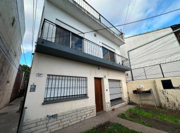 Departamento · 48m² · 3 Ambientes · 1 Cochera · Venta Departamento 3 Ambientes Quilmes Oeste - Apto Credito