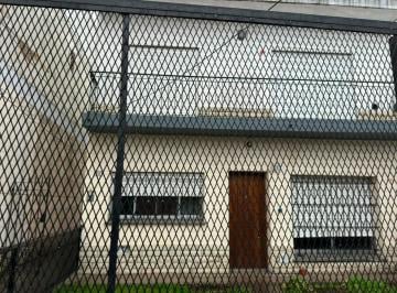 Departamento · 48m² · 3 Ambientes · 1 Cochera · Venta Departamento 3 Ambientes Quilmes Oeste - Apto Credito