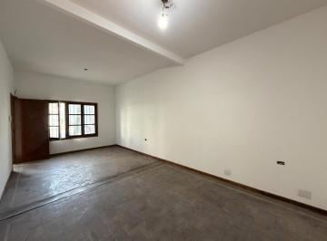 PH · 66m² · 4 Ambientes · Casa de Pasillo Al Frente, 2 Dorm. Comodin, Venta, Rosario