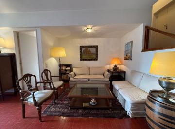 Departamento de 4 ambientes, San Isidro · Piso en Venta en Martinez!
