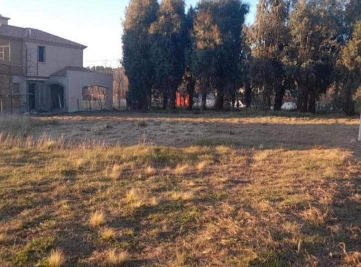 Terreno · 1024m²