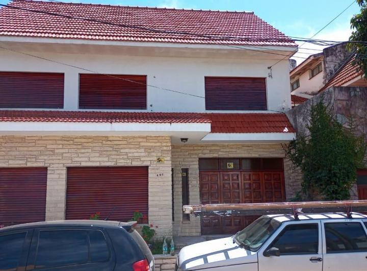 Casa · 189m² · 5 Ambientes