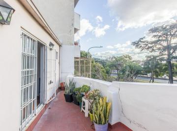 Casa · 142m² · 5 Ambientes · Casa Multifamiliar con Local y Oficinas | Ideal Vivienda + Actividad Profesional