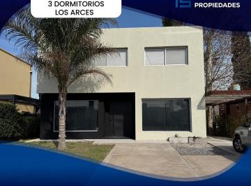 Casa · 242m² · 4 Ambientes · 3 Cocheras · Casa Los Arces La Cañada de Pilar en Venta - Cuan Propiedades