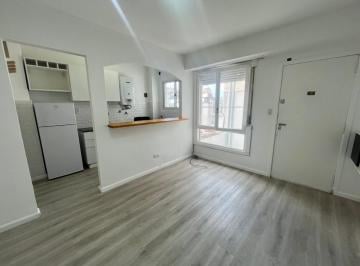 Departamento · 23m² · 1 Ambiente · Alquiler por 18 Meses. Ambiente Reciclado. Zona Plaza Colon