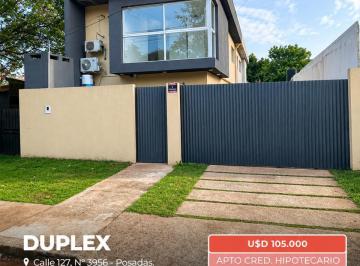 Casa · 110m² · 3 Dormitorios · 2 Cocheras · Duplex en Venta de 3 Dorm. Apto a Credito