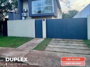 Casa · 110m² · 3 Dormitorios · 2 Cocheras · Duplex en Venta de 3 Dorm. Apto a Credito