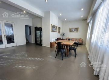 PH · 140m² · 4 Ambientes · Exc. PH Al Frente y 2 Plantas, 4 Amb. con Patio y Terraza