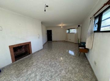 Casa de 4 ambientes, La Plata · Casa en Venta 518 y 13 Bis